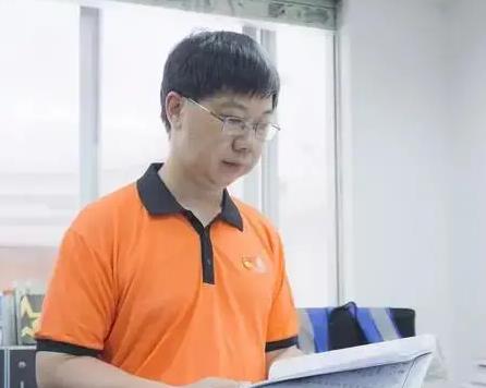 祝賀！麥啟明總工程師榮獲“十佳安全生產(chǎn)衛(wèi)士”稱(chēng)號(hào)